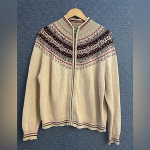 Vintage Women's Cream Beautifully Patterned Zip Up Sweater